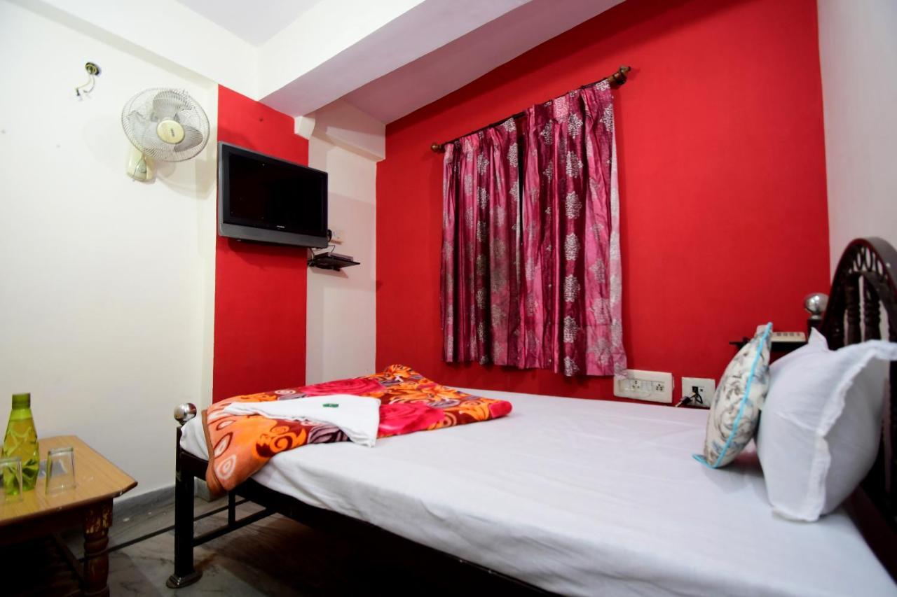 Hotel New India Guest House Divisione di Divisione di Jaipur Esterno foto